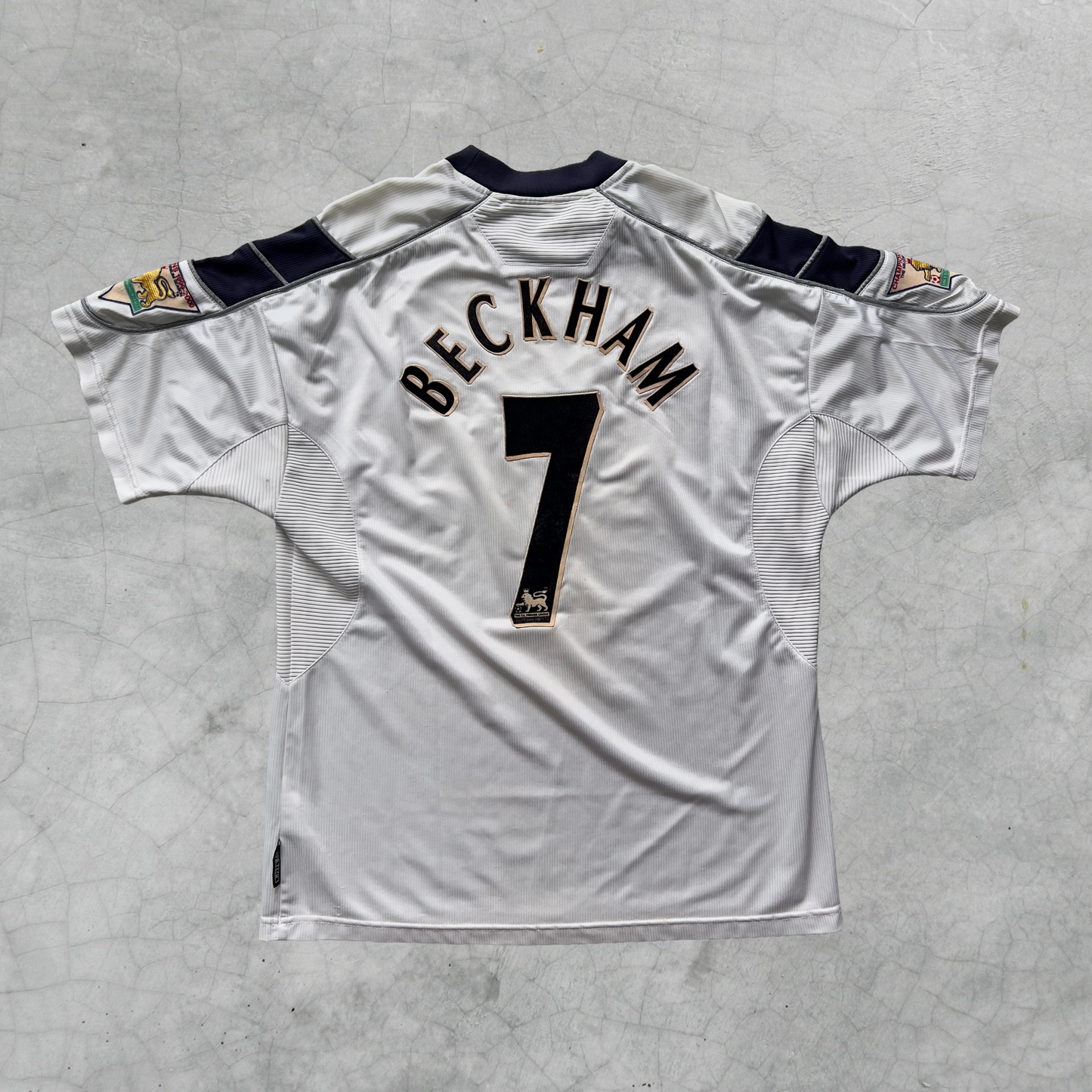 2000/01 Manchester United FC Away Shirt - #7 BECKHAM