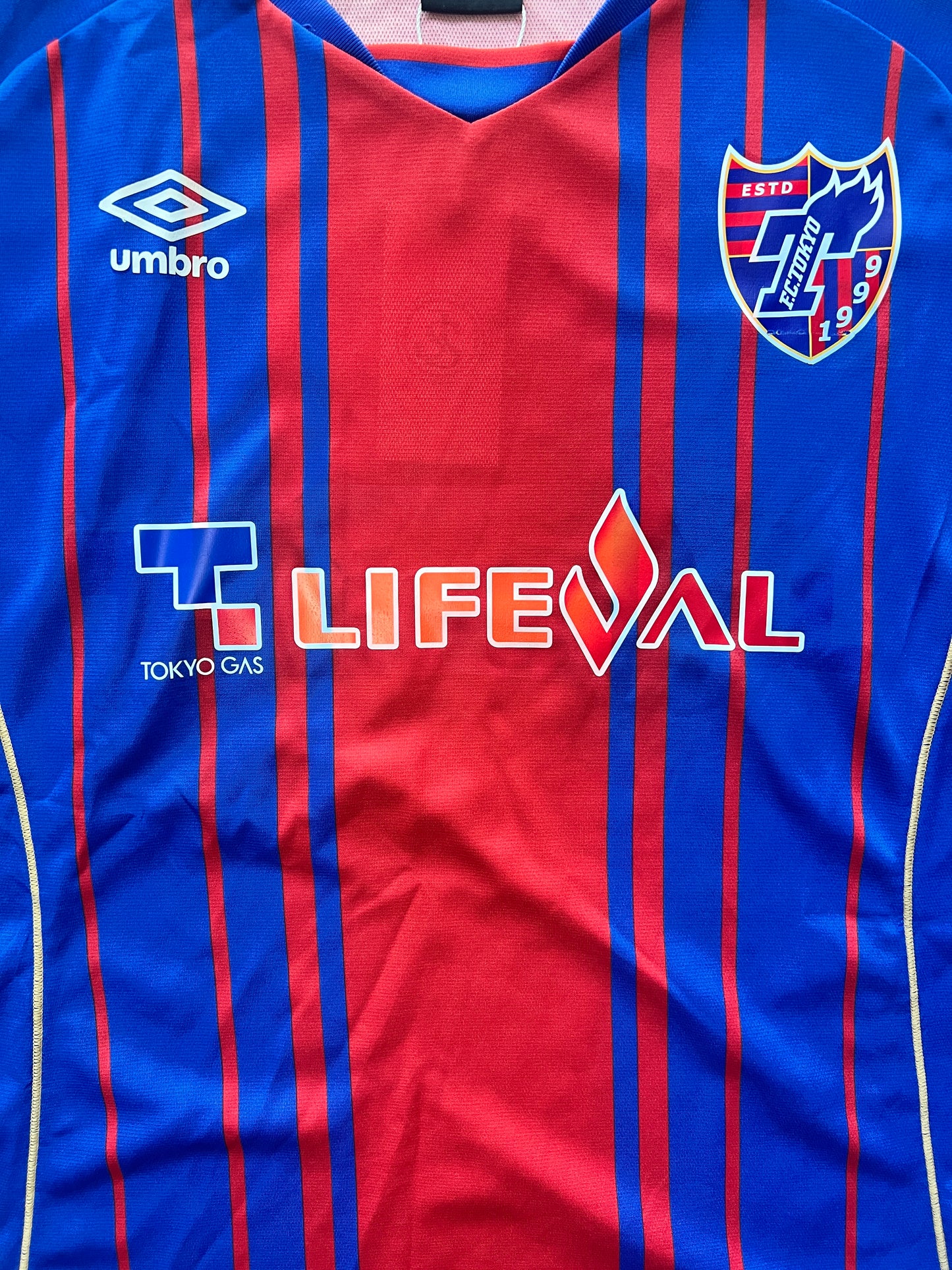 2015/16 FC Tokyo Home Shirt