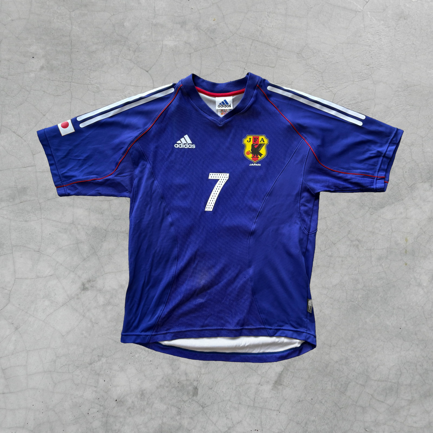 2002/04 Japan Home Shirt (M) - #7 NAKATA